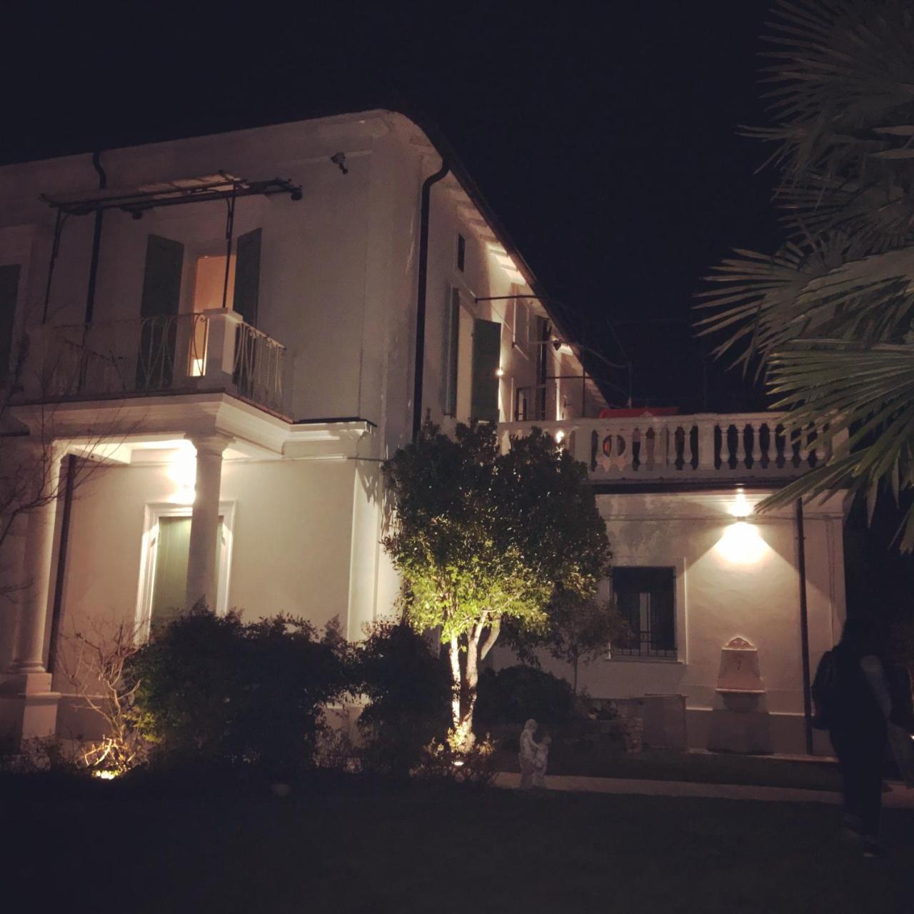 Maison Fortune Castelnuovo del Garda Exteriör bild